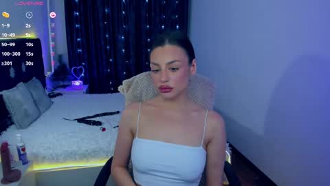 julia online show from 01/07/25, 07:52