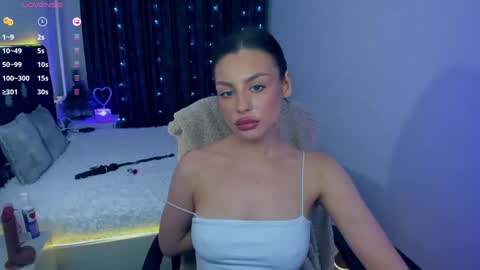 julia online show from 01/07/25, 11:26