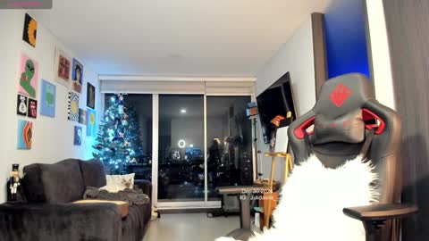 Jeimy Help me to reach 100 thumbs up online show from 12/31/24, 12:21