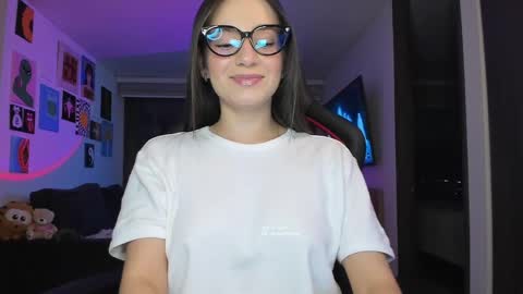 Jeimy Help me to reach 100 thumbs up online show from 06/07/26, 02:16