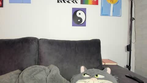 Jeimy Help me to reach 100 thumbs up online show from 06/29/26, 12:50