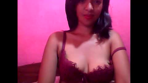 julie0612 online show from 02/02/25, 06:48