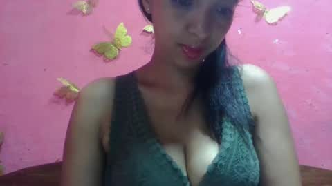 julie0612 online show from 11/24/25, 06:57