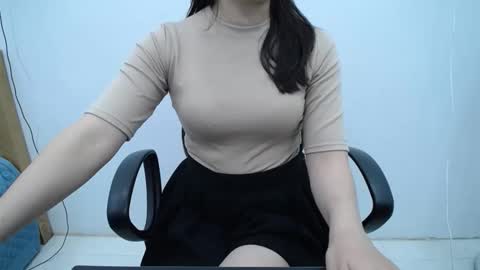 julie9x online show from 03/19/26, 09:30
