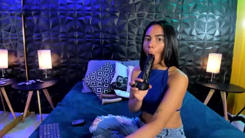 julie coper online show from 01/30/25, 07:37