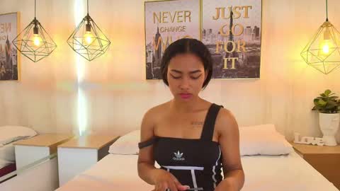 julie coper online show from 10/09/25, 12:36