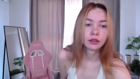 Julie online show from 06/14/26, 06:59
