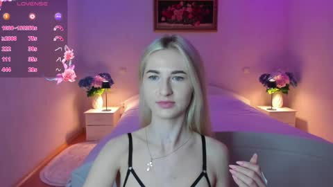 Snapshot of julieblazex chatting on 06/04/26, 09:10 julieblazex online show from 06/04/26, 09:10