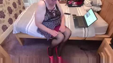 brian online show from 10/16/25, 01:12