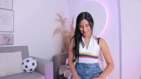 juliee_ross online show from 06/23/26, 01:31