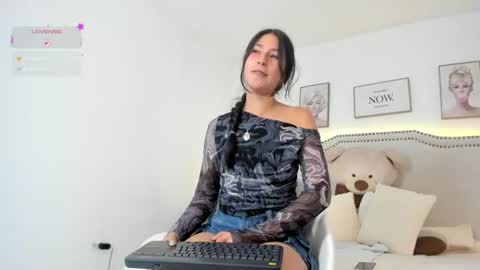 juliee_ross online show from 07/06/26, 03:03