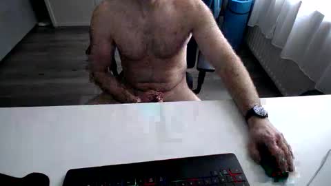 julienneedyou online show from 11/24/25, 10:15