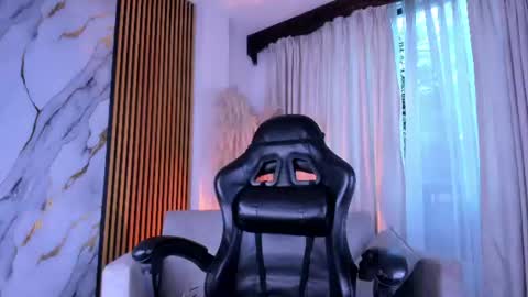 Julien online show from 06/28/26, 11:27