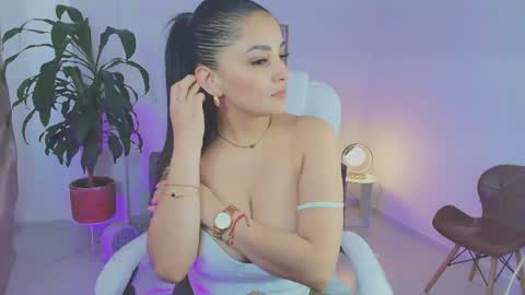 Julieta92  online show from 04/24/26, 09:39