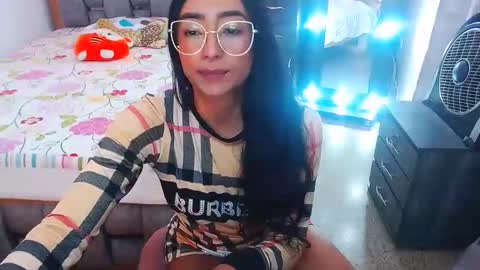 julieta art1 online show from 02/09/25, 08:02