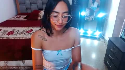 julieta art1 online show from 03/08/25, 02:01