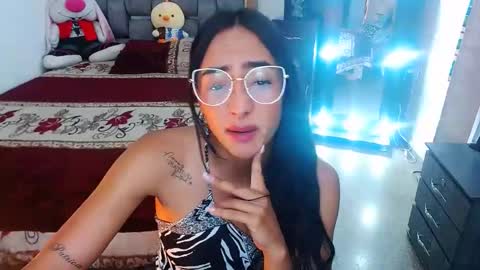 julieta art1 online show from 03/11/25, 11:15