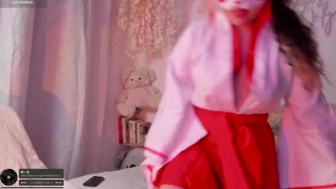 Snapshot of julieta_cooper20 chatting on 03/07/25, 04:24 Juli online show from 03/07/25, 04:24