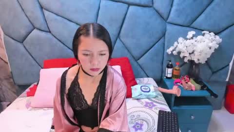 Julieta online show from 06/17/26, 03:31