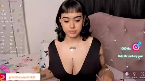Julieta Fernandez online show from 01/15/25, 10:46