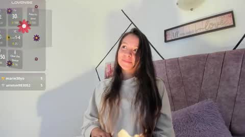 Snapshot of julieta_lein chatting on 11/07/25, 10:21 julieta_lein online show from 11/07/25, 10:21