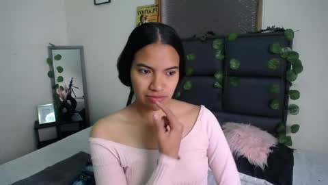Snapshot of julieta_parker7 chatting on 03/26/26, 12:55 Julieta online show from 03/26/26, 12:55