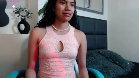 Snapshot of julieta_parker7 chatting on 05/11/26, 01:44 Julieta online show from 05/11/26, 01:44