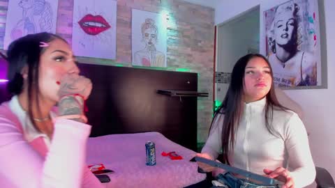 Snapshot of julieta_parker_ chatting on 12/02/24, 04:20 Julieta online show from 12/02/24, 04:20