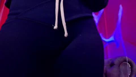  Julieta  online show from 10/16/25, 12:06