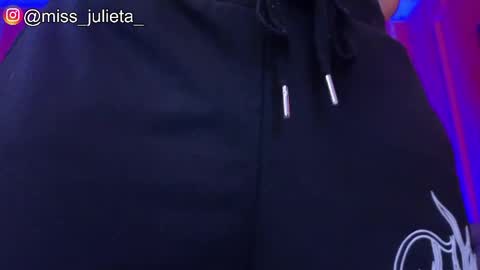  Julieta  online show from 05/21/26, 11:28
