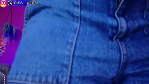  Julieta  online show from 06/05/26, 12:11