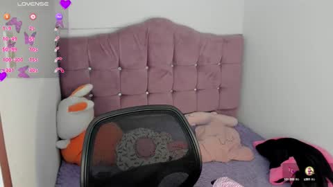julieta_star69 online show from 10/17/25, 11:35