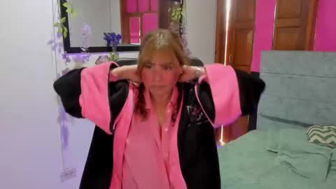 julieta_star69 online show from 04/15/26, 06:59