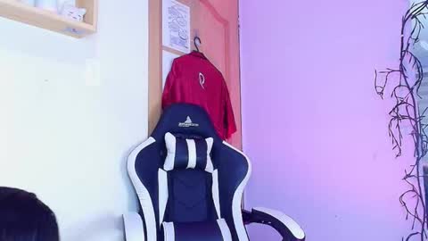 juli online show from 10/02/25, 11:56