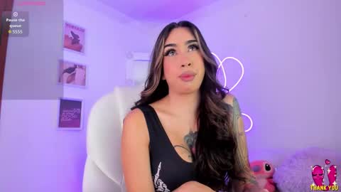 Snapshot of julietabomgv chatting on 10/22/25, 03:45 julietabomgv online show from 10/22/25, 03:45