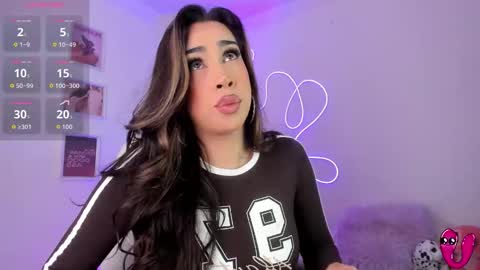 Snapshot of julietabomgv chatting on 11/20/25, 03:07 julietabomgv online show from 11/20/25, 03:07