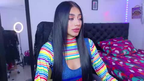 Julieta online show from 10/28/25, 01:36