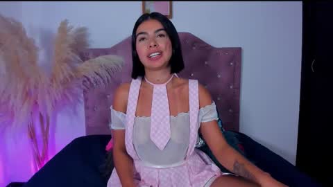 Snapshot of julietagames69 chatting on 10/03/25, 03:58 Julieth Gomez online show from 10/03/25, 03:58