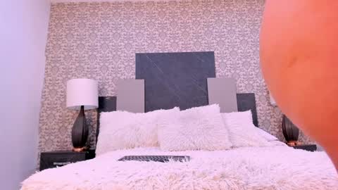andara velez online show from 01/11/25, 06:01