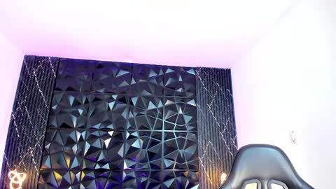 julietakane online show from 03/29/26, 07:58