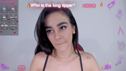 serafelle online show from 11/28/25, 10:34