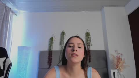Julieta Snow online show from 04/26/26, 04:26