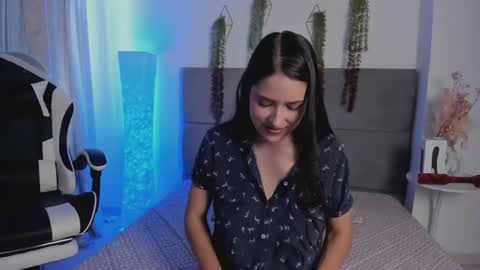 Julieta Snow online show from 06/09/26, 06:41