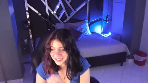 Julieth  online show from 10/04/25, 08:51