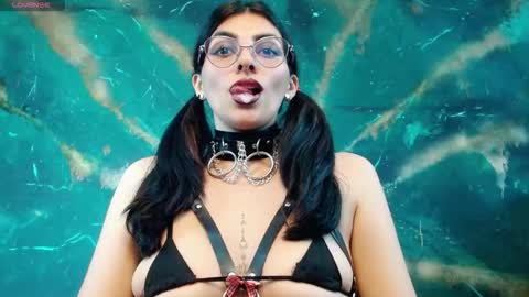 Snapshot of julieth_sex1 chatting on 10/01/25, 03:12 online show from 10/01/25, 03:12