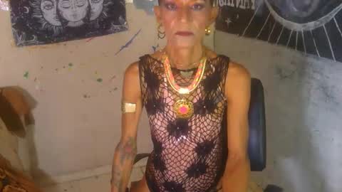 Snapshot of julieth_wolf chatting on 10/17/25, 07:16 Julieth Wolf online show from 10/17/25, 07:16