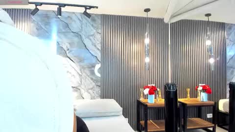 Julietha online show from 11/25/25, 02:33