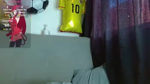 juliethamarquezz online show from 07/05/26, 03:41