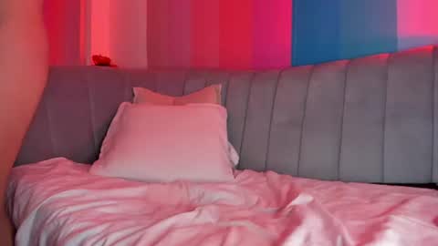   online show from 07/11/26, 10:00