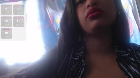 juliethserna online show from 09/24/25, 02:42